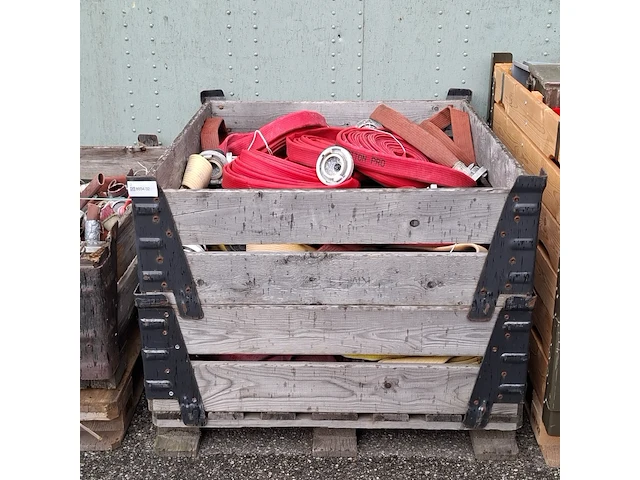 Partij diverse brandslangen - afbeelding 1 van  8