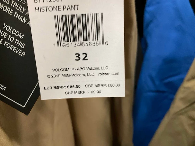 Partij diverse broeken o.a brixton/volcom/quiksilver/reell/etc (54x) - afbeelding 2 van  17