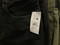 Partij diverse broeken o.a brixton/volcom/quiksilver/reell/etc (54x) - afbeelding 6 van  17