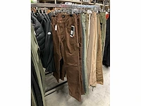 Partij diverse broeken o.a brixton/volcom/quiksilver/reell/etc (54x) - afbeelding 14 van  17