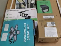 Partij diverse (buiten) verlichting - 7 stuks - afbeelding 1 van  6