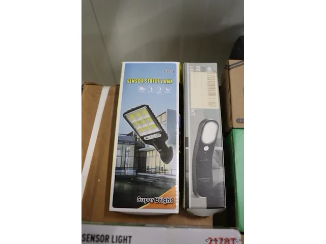 Partij diverse (buiten) verlichting - 7 stuks - afbeelding 2 van  6