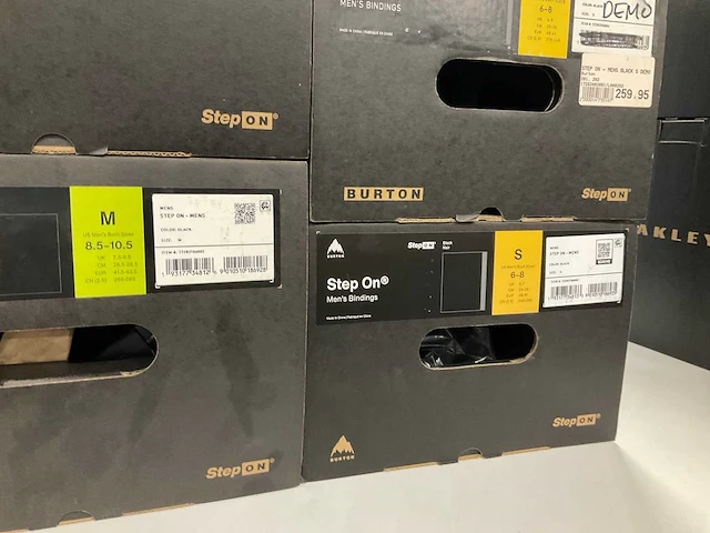 Partij diverse burton step on heren bindings (23x) - afbeelding 8 van  13