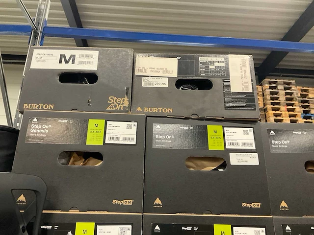 Partij diverse burton step on heren bindings (23x) - afbeelding 12 van  13