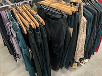 Partij diverse burton thermokleding (89x) - afbeelding 5 van  26