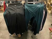 Partij diverse burton thermokleding (89x) - afbeelding 24 van  26