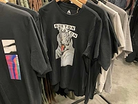 Partij diverse burton/oxbow/volcom/huf t-shirts (59x) - afbeelding 22 van  26