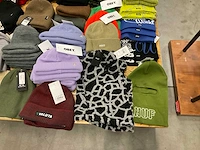 Partij diverse carhartt/obey/brixton mutsen (93x) - afbeelding 2 van  25
