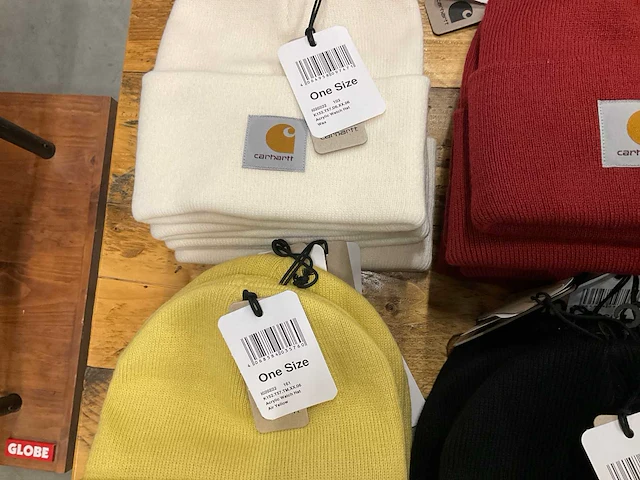 Partij diverse carhartt/obey/brixton mutsen (93x) - afbeelding 4 van  25
