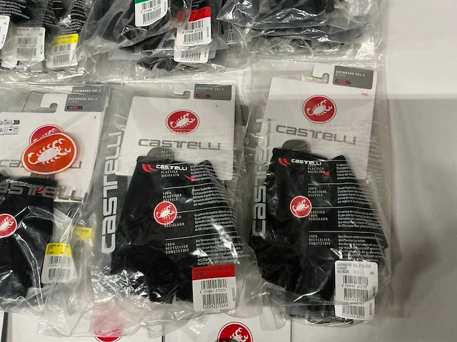 Partij diverse castelli arenberg gel 2 gloves (35x) - afbeelding 9 van  23