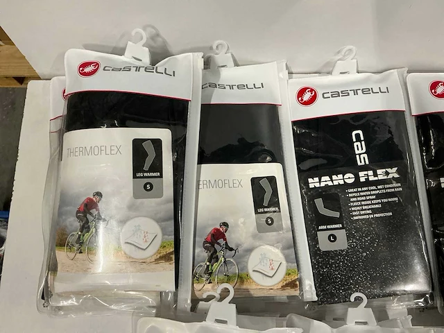 Partij diverse castelli leg/arm warmers (42x) - afbeelding 6 van  13