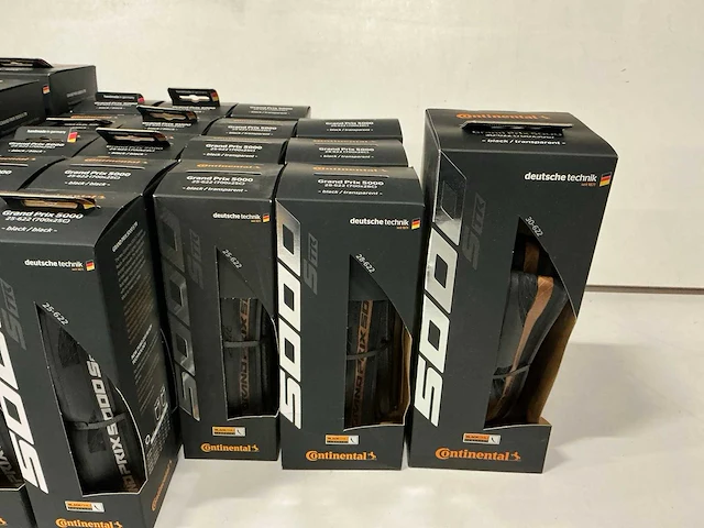 Partij diverse continental grand prix 5000 s tr racefietsbanden (36x) - afbeelding 8 van  9