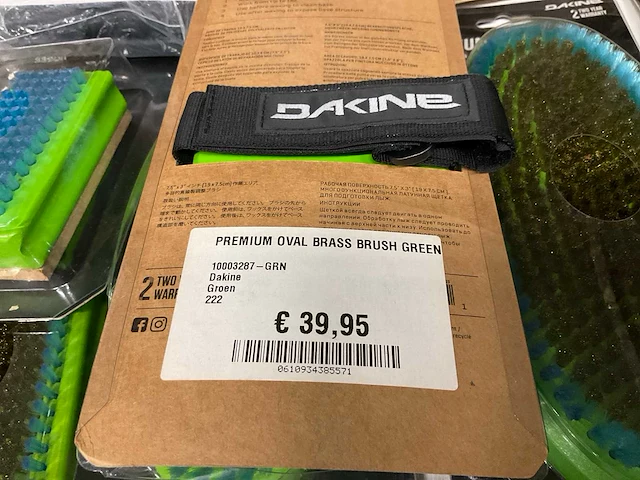 Partij diverse dakine/burton/fyx/danner items (150x) - afbeelding 4 van  25