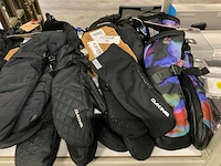 Partij diverse dakine/primaloft handschoenen (36x) - afbeelding 10 van  16