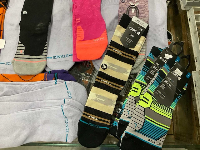 Partij diverse dakine/stance sokken (30x) - afbeelding 9 van  13