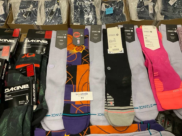 Partij diverse dakine/stance sokken (30x) - afbeelding 11 van  13