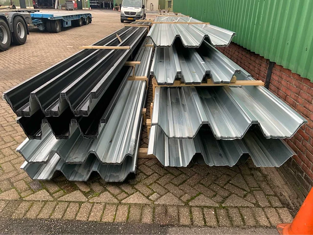Partij diverse damwand profielplaten - afbeelding 3 van  11
