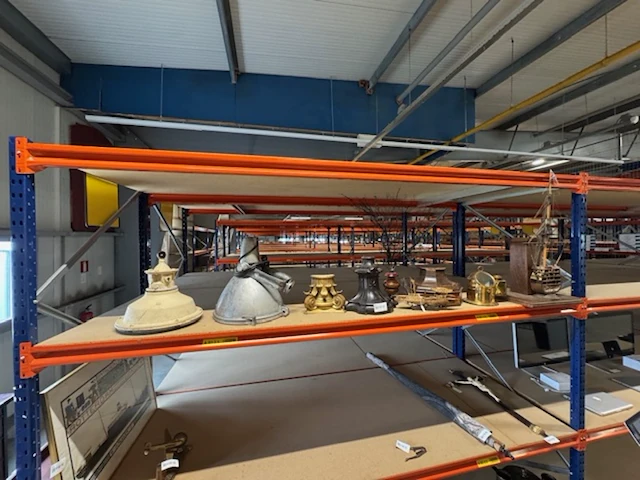 Partij diverse decoratie en 2 lampen - afbeelding 1 van  10