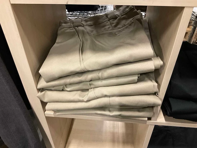 Partij diverse dickies broeken (17x) - afbeelding 6 van  8