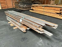 Partij diverse douglas redcedar planken lengte 250-400 cm. - afbeelding 1 van  11