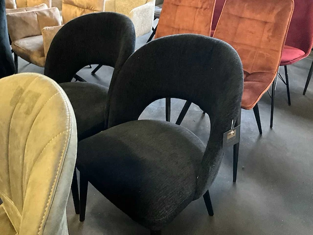 Partij diverse eetkamerstoelen (16x) - afbeelding 9 van  13