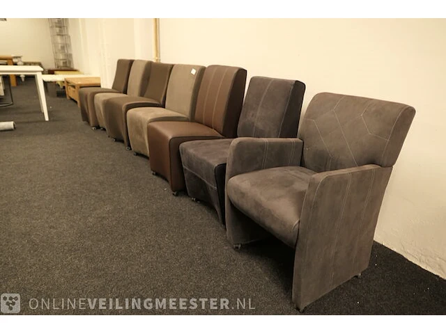 Partij diverse eetkamerstoelen , 7 stuks - afbeelding 12 van  25