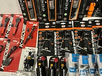 Partij diverse fiets benodigdheden (49x) - afbeelding 8 van  12