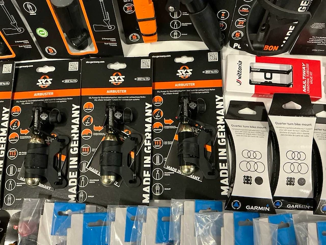 Partij diverse fiets benodigdheden (49x) - afbeelding 11 van  12