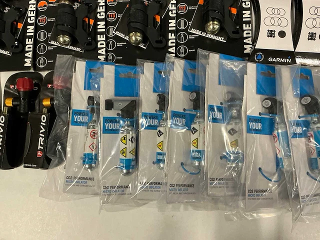 Partij diverse fiets benodigdheden (49x) - afbeelding 12 van  12