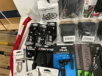 Partij diverse fiets benodigdheden (83x) - afbeelding 9 van  15