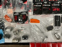 Partij diverse fiets benodigdheden (90x) - afbeelding 9 van  13