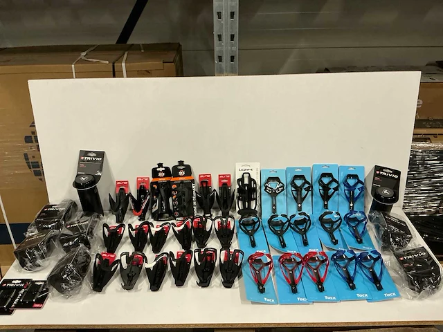 Partij diverse fiets items o.a tacx/elite/trivio (43x) - afbeelding 1 van  9