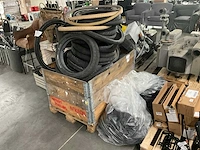 Partij diverse fietsbanden - afbeelding 1 van  5