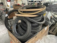 Partij diverse fietsbanden - afbeelding 3 van  5