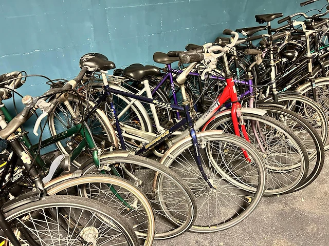 Partij diverse fietsen (94 stuks) - afbeelding 3 van  44