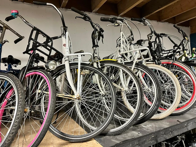 Partij diverse fietsen (94 stuks) - afbeelding 9 van  44