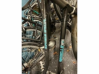 Partij diverse fietsen (94 stuks) - afbeelding 13 van  44