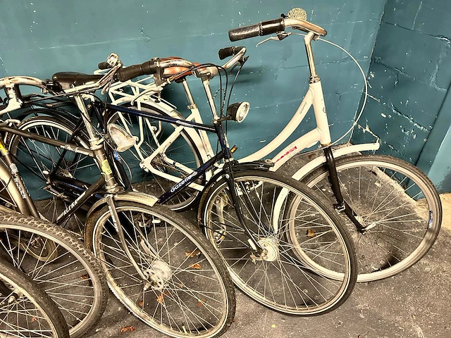 Partij diverse fietsen (94 stuks) - afbeelding 21 van  44