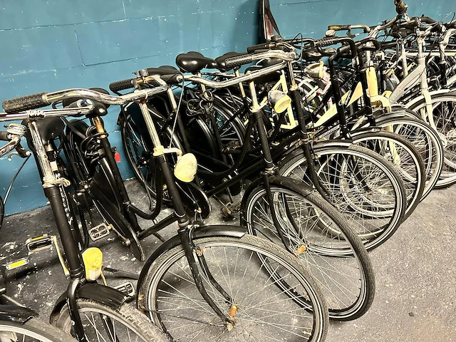 Partij diverse fietsen (94 stuks) - afbeelding 22 van  44
