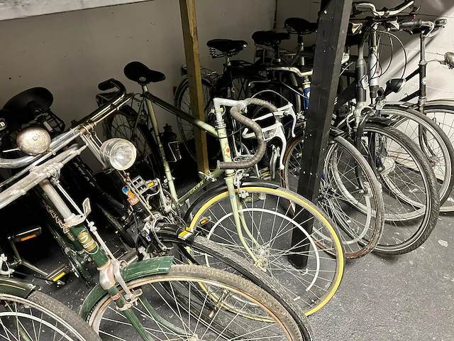 Partij diverse fietsen (94 stuks) - afbeelding 28 van  44