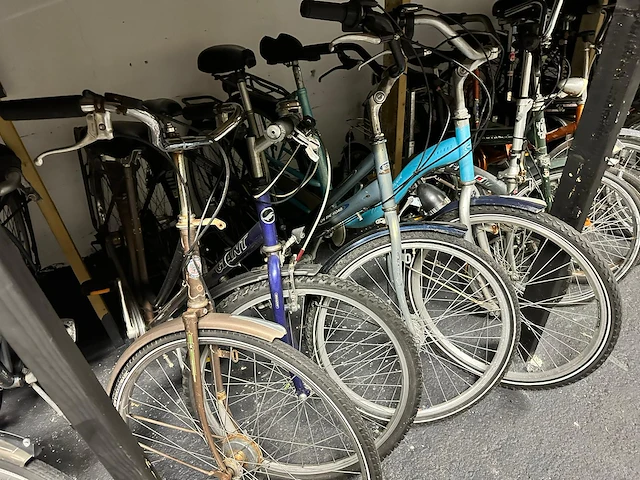Partij diverse fietsen (94 stuks) - afbeelding 31 van  44