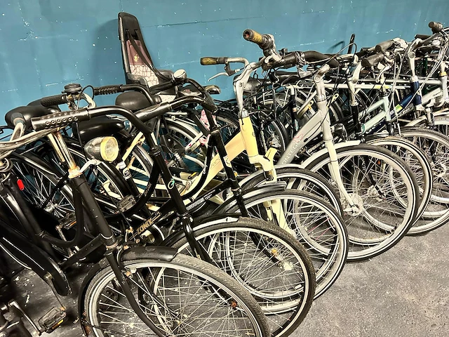 Partij diverse fietsen (94 stuks) - afbeelding 32 van  44