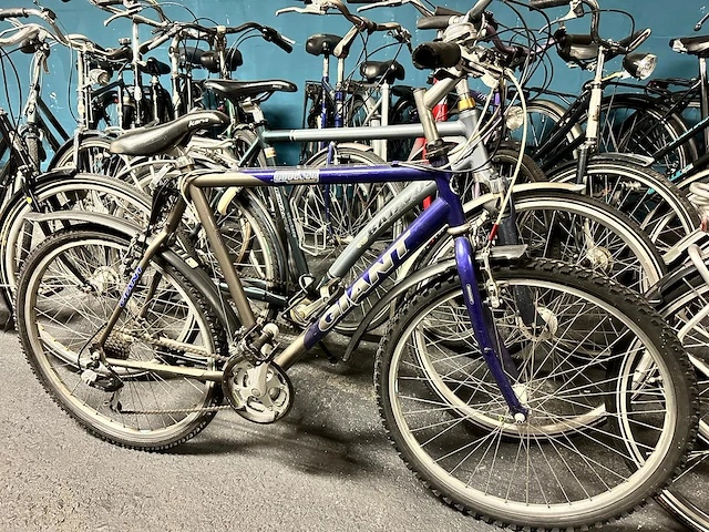 Partij diverse fietsen (94 stuks) - afbeelding 23 van  44