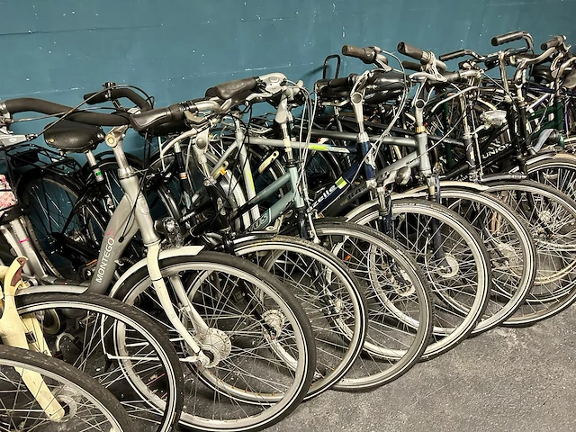 Partij diverse fietsen (94 stuks) - afbeelding 37 van  44