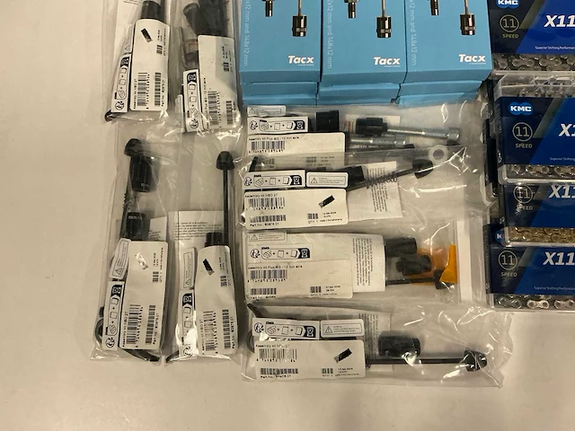 Partij diverse fietsonderdelen (45x) - afbeelding 5 van  11