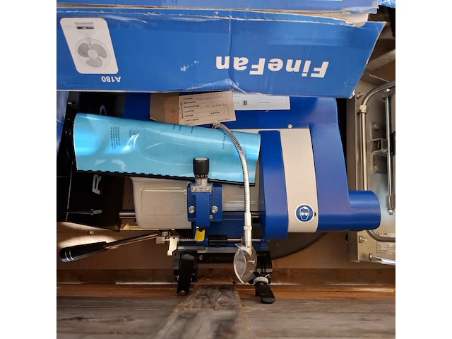 Partij diverse garage inventaris en 9x ventilator, o.a finefan, parat - afbeelding 3 van  12