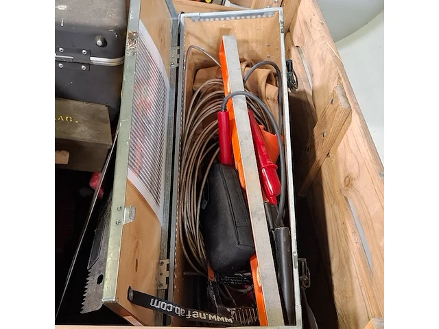 Partij diverse garage inventaris, o.a metabo, bahco - afbeelding 2 van  11