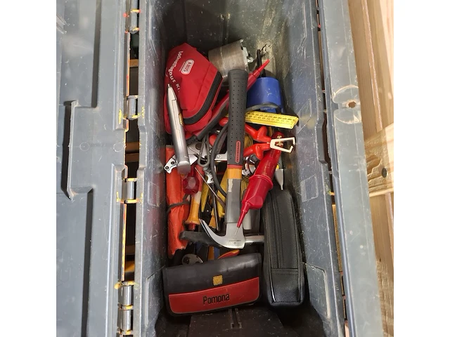 Partij diverse garage inventaris, o.a. metabo, bahco - afbeelding 6 van  15