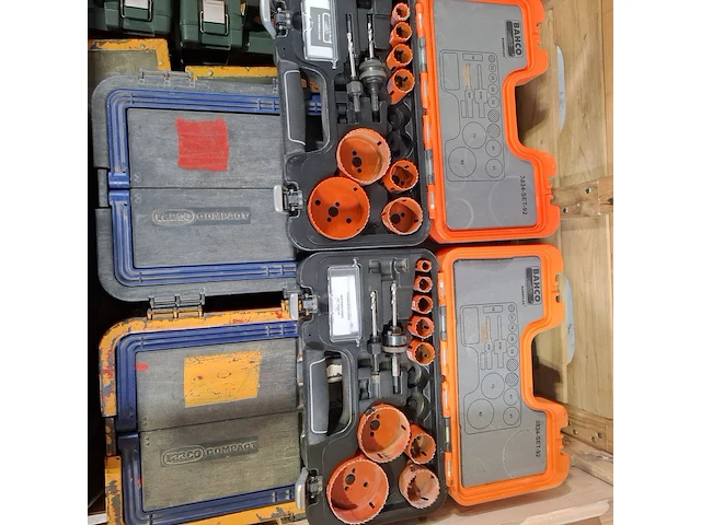Partij diverse garage inventaris, o.a. metabo, bahco - afbeelding 9 van  15