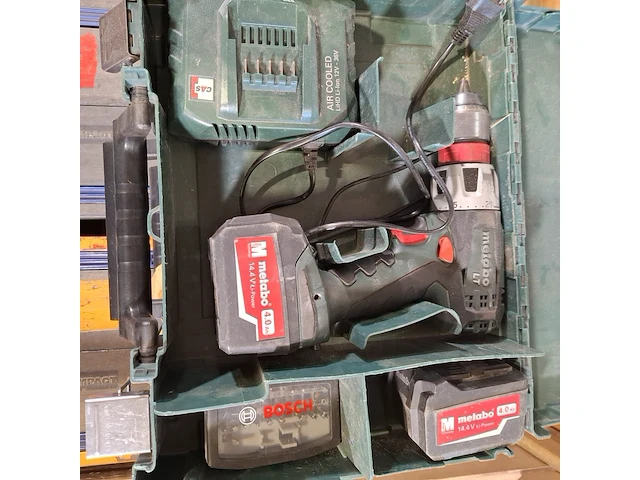 Partij diverse garage inventaris, o.a. metabo, bahco - afbeelding 12 van  15